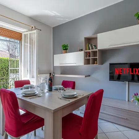 Humanitas Very Bright With Balcony With Smartworking Apartment