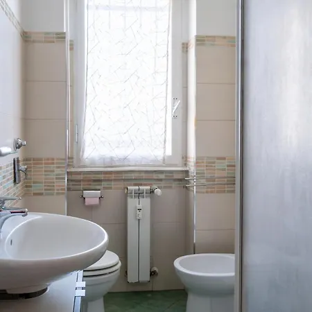 Humanitas Very Bright With Balcony With Smartworking Apartment Rozzano